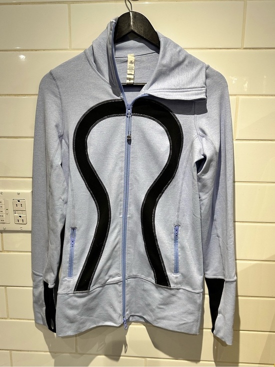 Tops - Lululemon Define Jacket – Light Blue/Black – Size 6